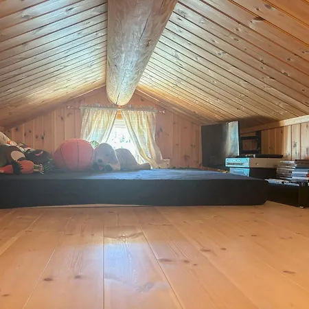 Holiday home Family With Jotunheimen View *