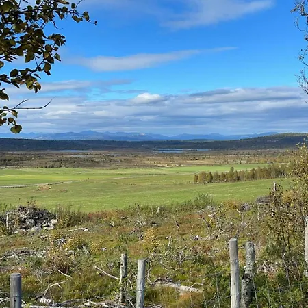 Holiday home Family With Jotunheimen View Gala